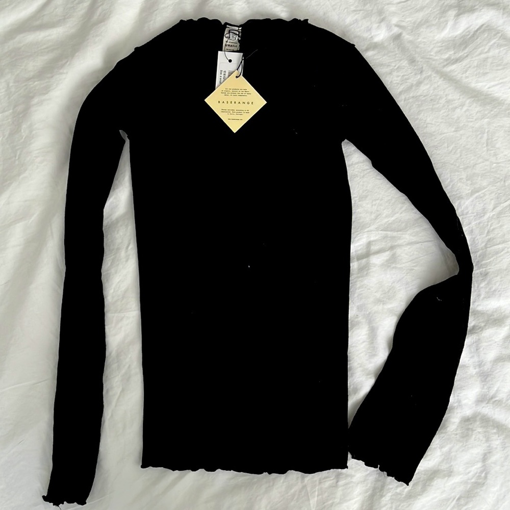 NWT Baserange Omato Top Black XS